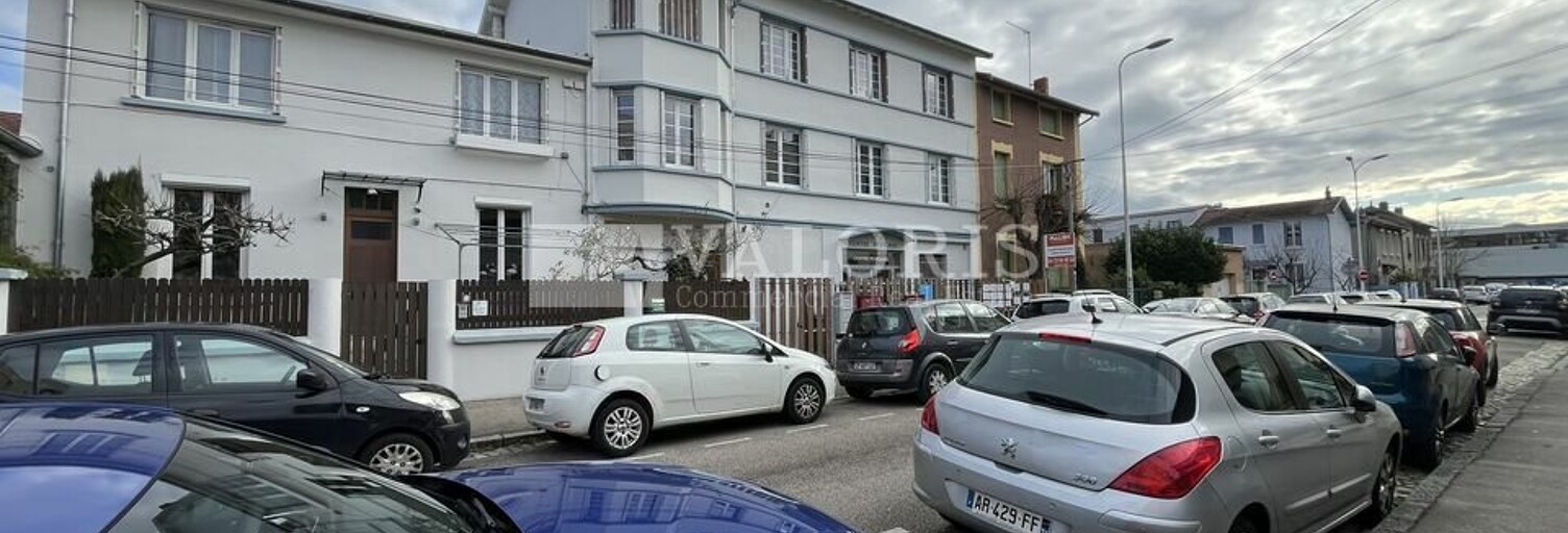 Bureau  551 m² à louer à Lyon 8 (69008)