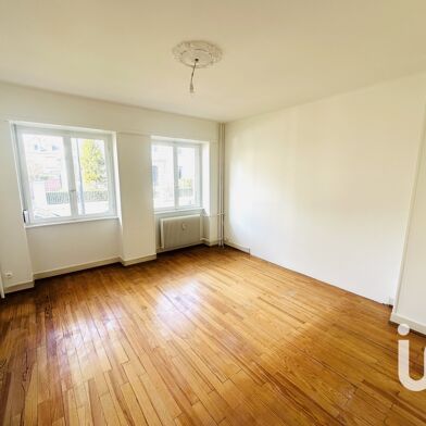 Appartement 3 pièces 124000 €