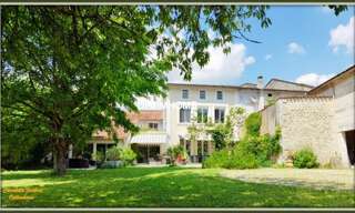 Maison 10 Pièces 302 m² à vendre à Coteaux-du-Blanzacais (16250)