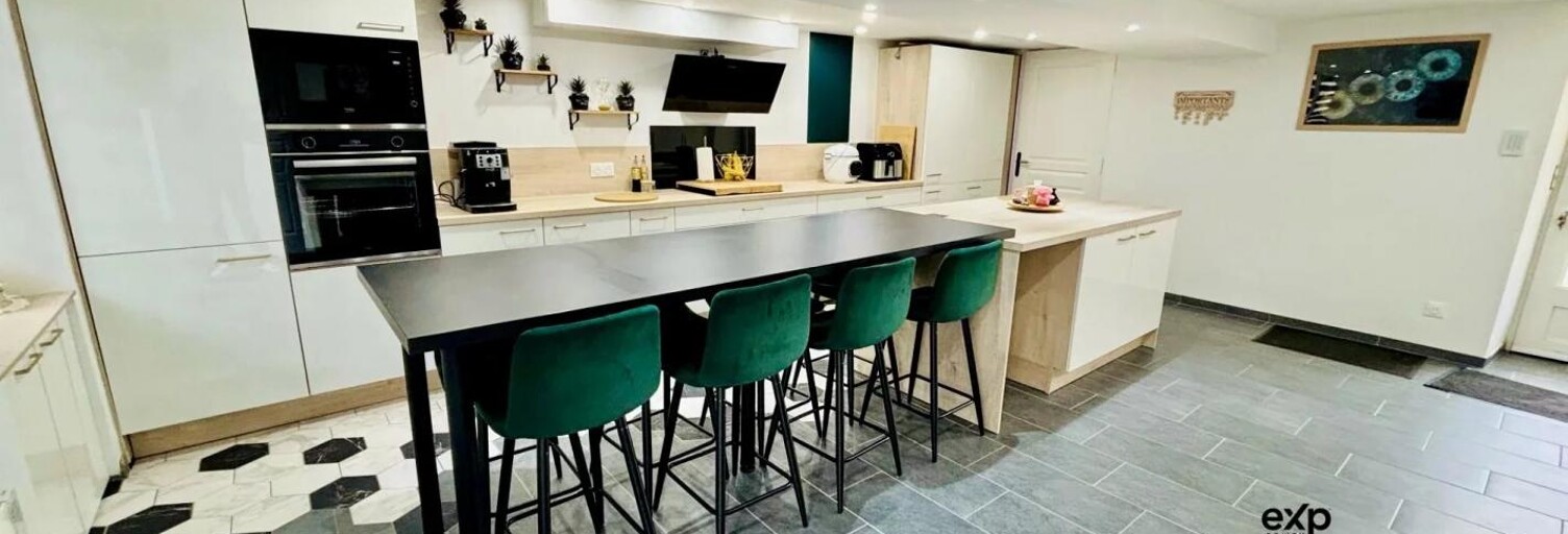 Maison 6 Pièces 185 m² à vendre à Mayenne (53100)