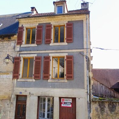 Maison 5 pièces 157200 €