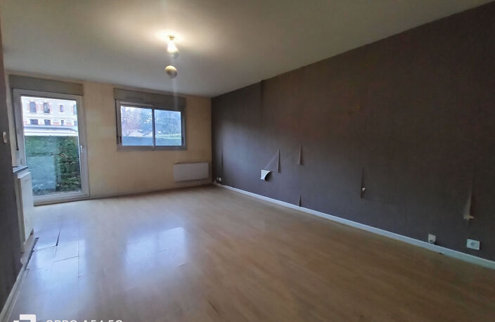 STUDIO CENTRE VILLE DE SENS 32M2 — photo 2
