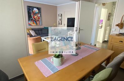 vente maison 240 750 € à proximité de Thil (51220)