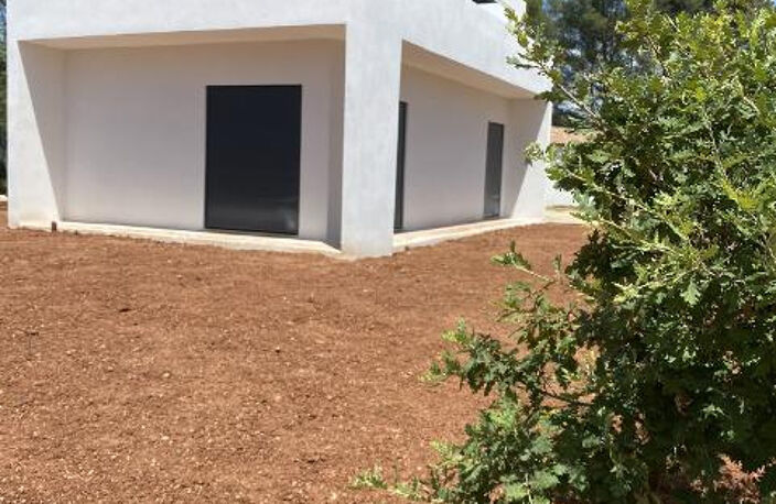 A voir Flayosc villa neuve F4 de 130m terrasse 44m sur 1500m — photo 2