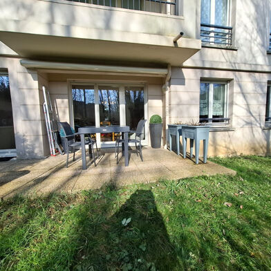 Appartement 3 pièces 235000 €