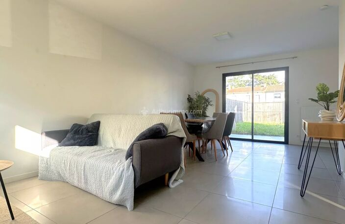 Albi Fac Maison  contemporaine avec jardin — photo 2