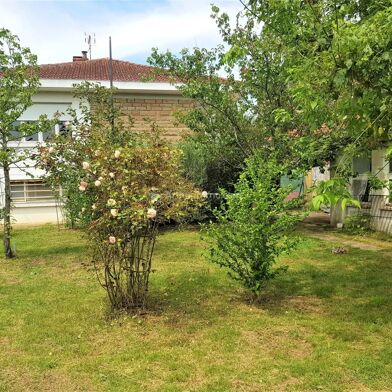 Immeuble  352000 €