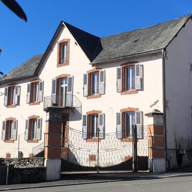 Maison 9 pièces 345700 €