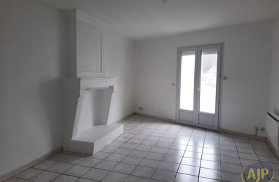 location maison 536 € CC /mois à proximité de Pons (17800)