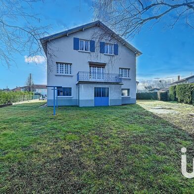 Maison 7 pièces 225 m²