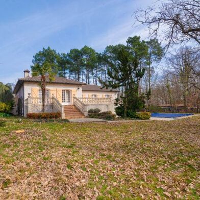 Maison 6 pièces 649000 €