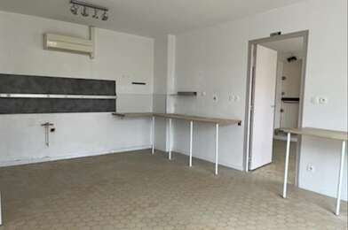 Immeuble  275600 €