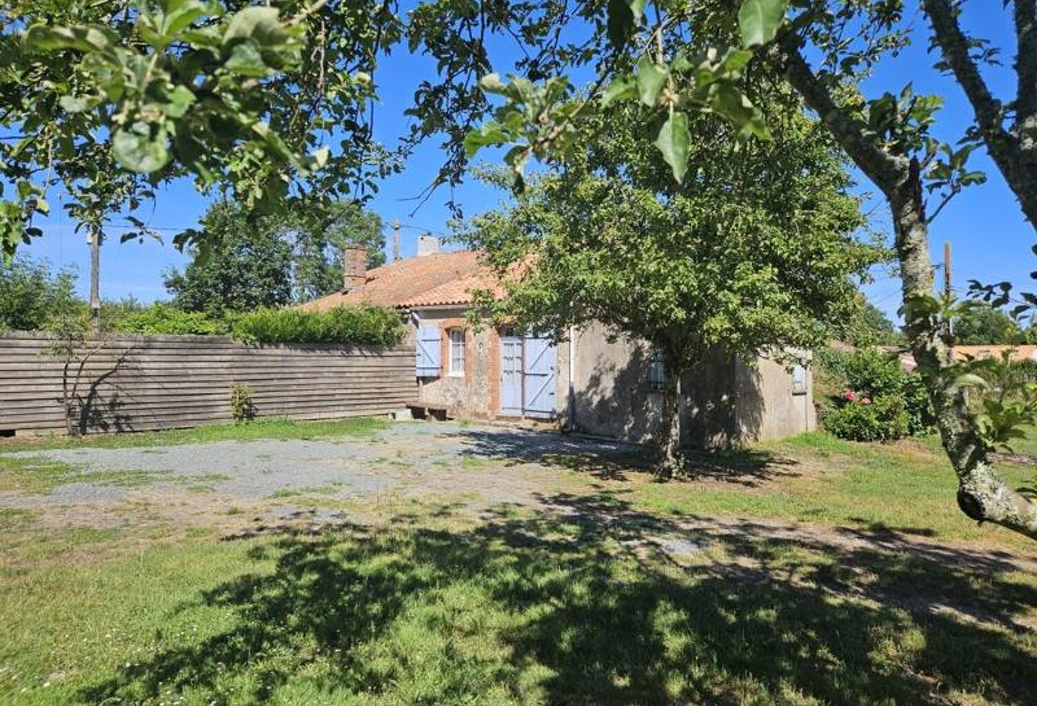 Ferme (tte) de 4 pièces principales — photo 1