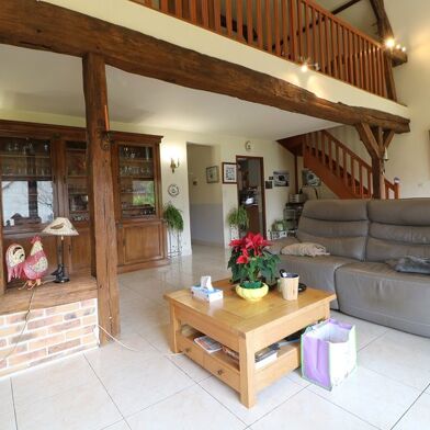 Maison 5 pièces 379800 €