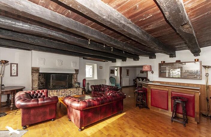 Maison en pierre de 4 pièces principales — photo 2