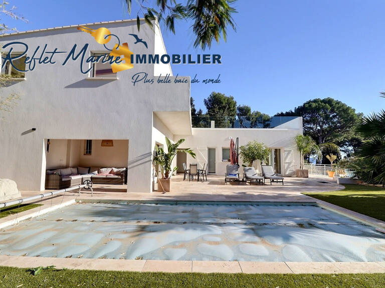 La Ciotat : Quartier Peymian, Grande villa moderne de 269 m2 — photo 1