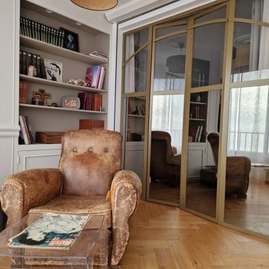 Appartement 4 pièces 842000 €