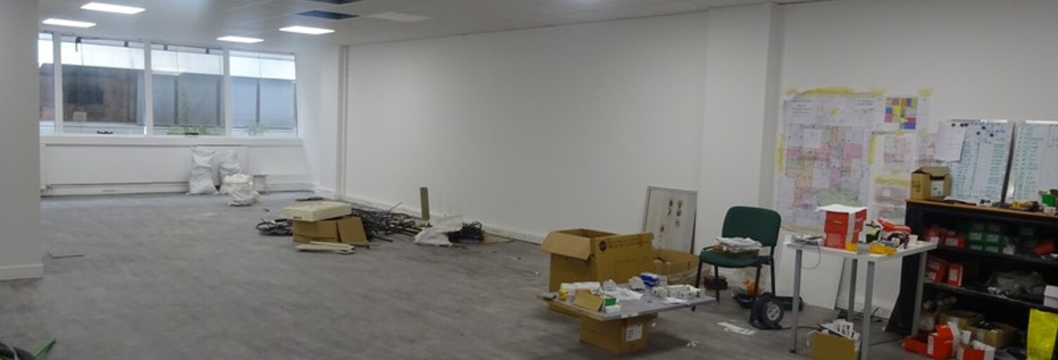 Bureau 1 Pièce 299 m² à vendre à Pontoise (95000)