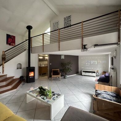 Maison 7 pièces 250000 €