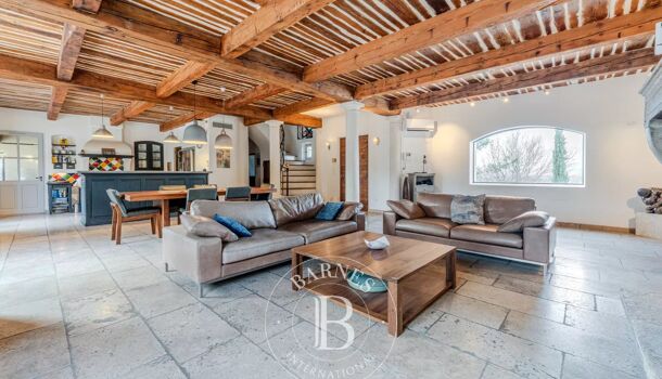 Villa / Maison 6 pièces  à vendre Aix-en-Provence 13100