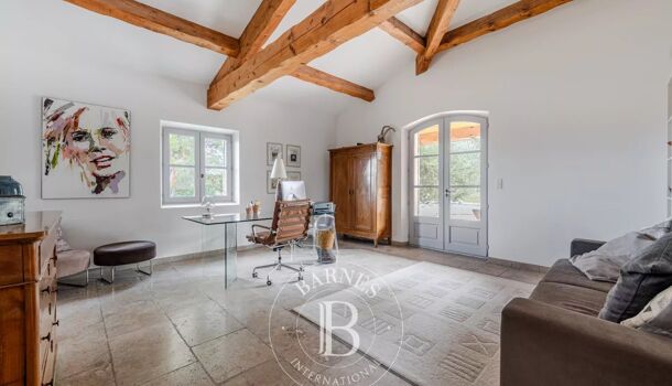 Villa / Maison 6 pièces  à vendre Aix-en-Provence 13100