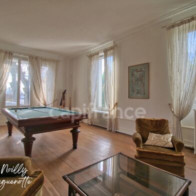 Maison 8 pièces 542999 €