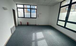 Bureau  52 m² à louer à Lesneven (29260)