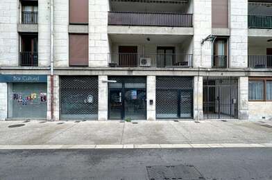 Commerce  140000 €