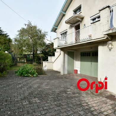 Maison 6 pièces 380000 €