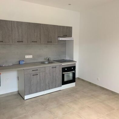 Appartement 2 pièces 560 €