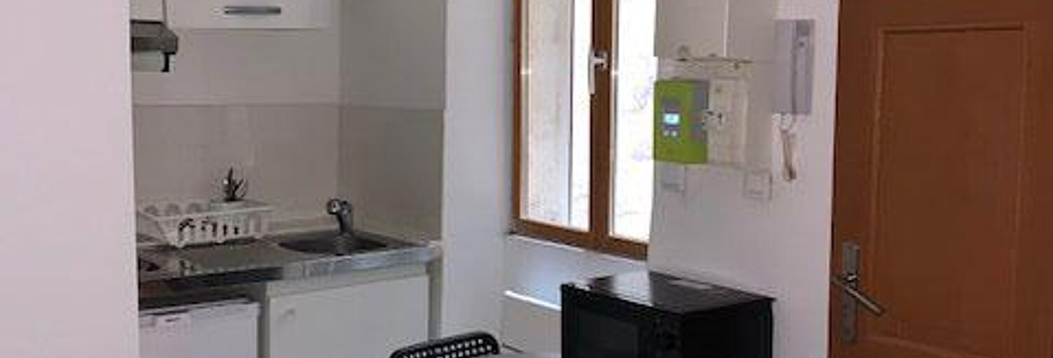 Appartement 1 Pièce 14 m² à louer à Nîmes (30000)