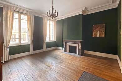 Appartement 4 pièces 355000 €