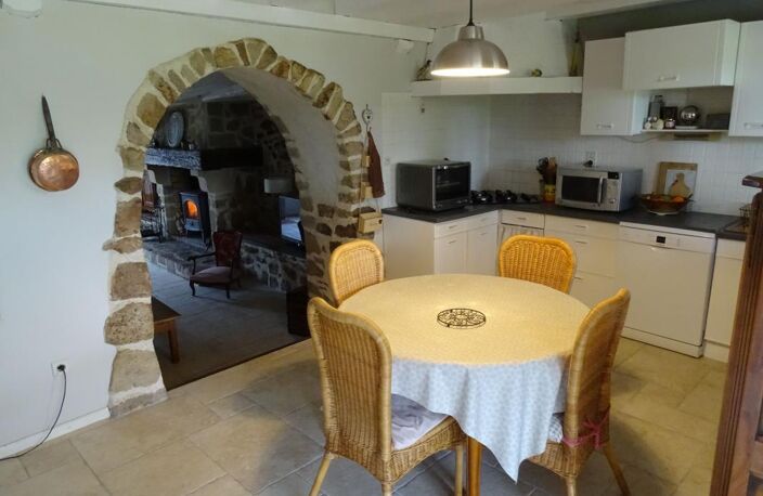 Maison en pierre de 95 m2 habitables rénovée avec grange et j... — photo 3