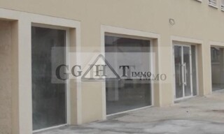 Commerce  200 m² à louer à Nanteuil-lès-Meaux (77100)