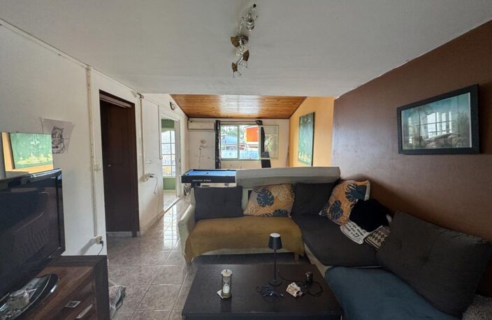 Basse terre - St Pierre Maison T3 — photo 2