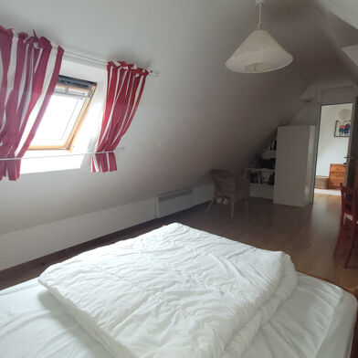 Appartement 4 pièces 450 €