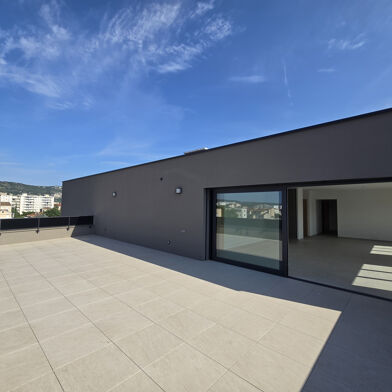 Appartement 5 pièces 637000 €