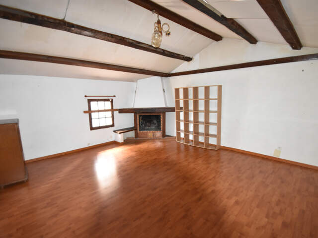 Dans MAISON DE VILLAGE - APPARTEMENT 4P EN DUPLEX — photo du bien