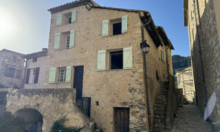 Maison 4 Pièces 95 m² à vendre à Carros (06510)