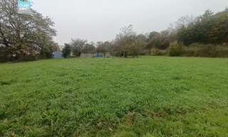 Terrain  2460 m² à vendre à Mâcon (71000)