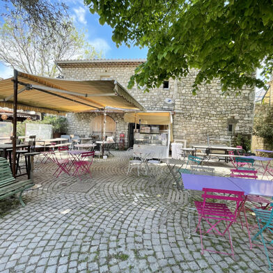 Commerce  270000 €