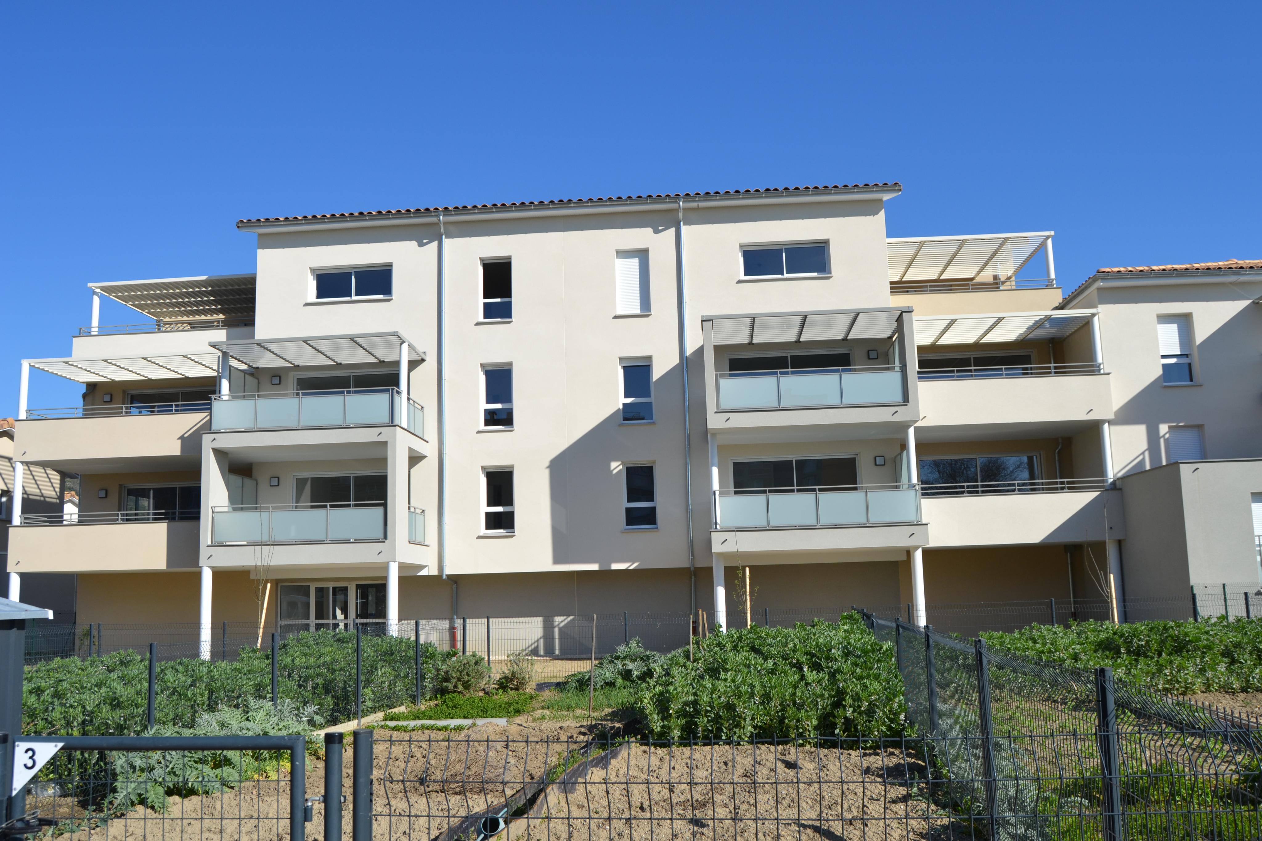 Photo T2 avec belle terrasse exposée Sud image 3/4