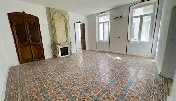 H&ocirc;tel particulier 10 pièces  à vendre Ille-sur-Têt 66130