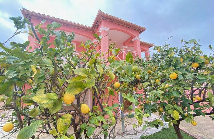 LA LONDE MAISON T5 DIRECT PLAGE — photo 2