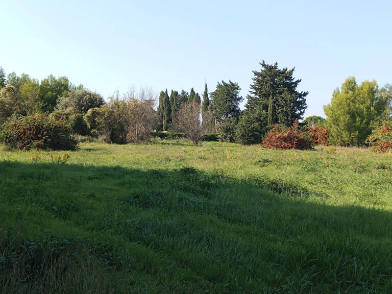 Terrain à construire de 2548m2 en vente à Châteaurenard — photo 1