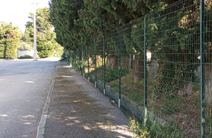 Terrain à construire de 2548m2 en vente à Châteaurenard — photo 3