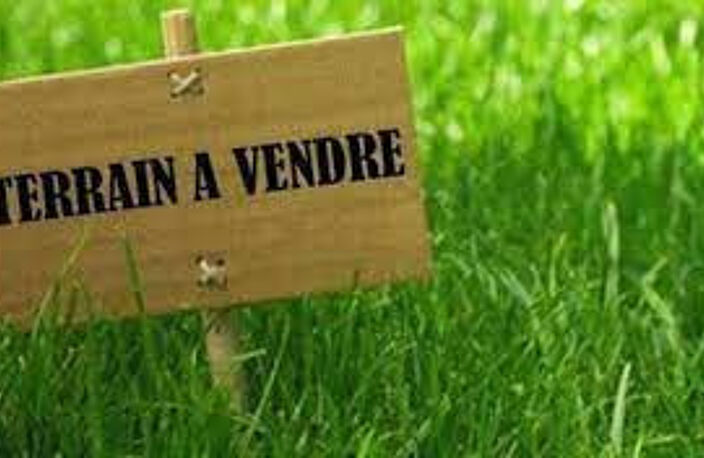 Terrain à construire de 2548m2 en vente à Châteaurenard — photo 4