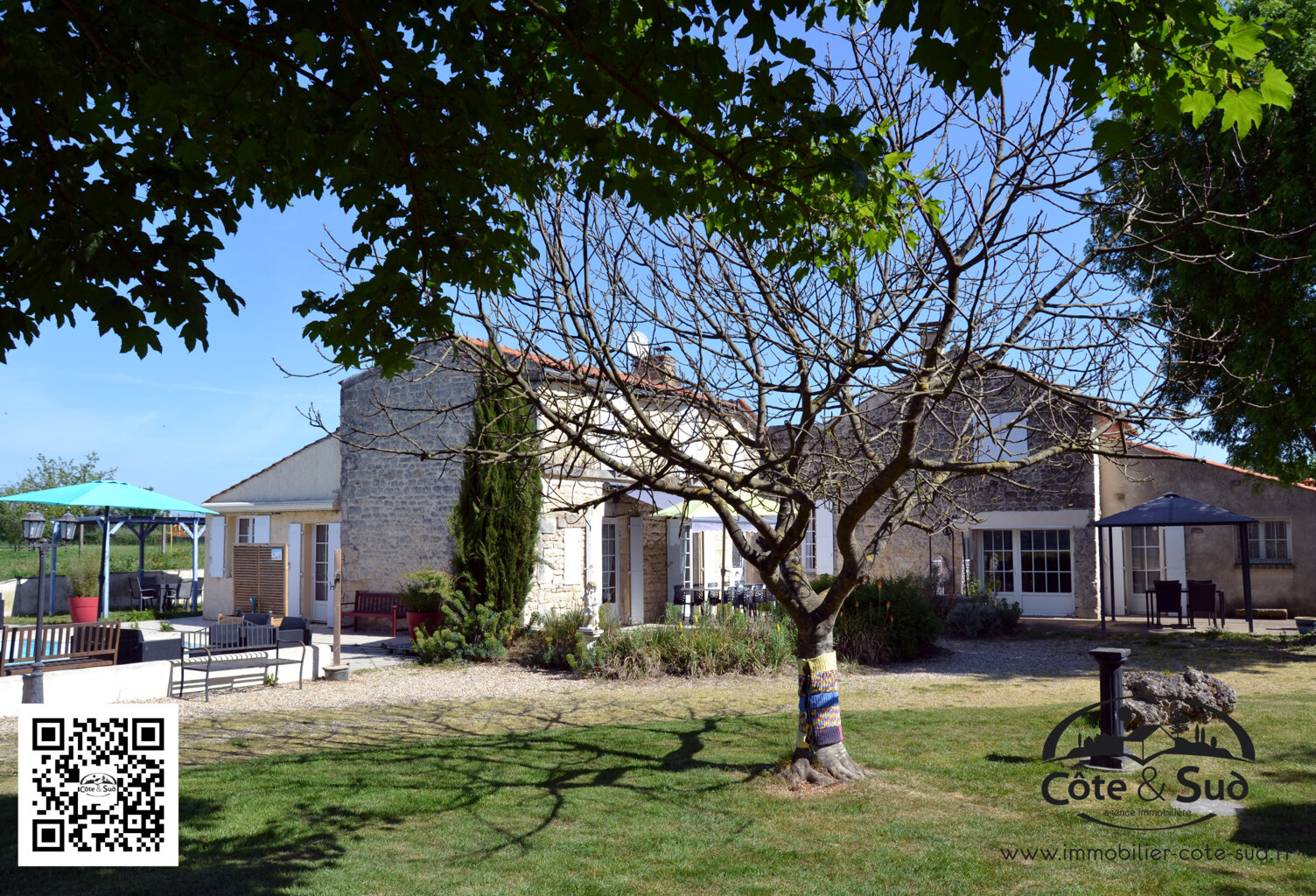 Ensemble immobilier de 2 Gîtes rénovés avec goût - Piscine, — photo 1