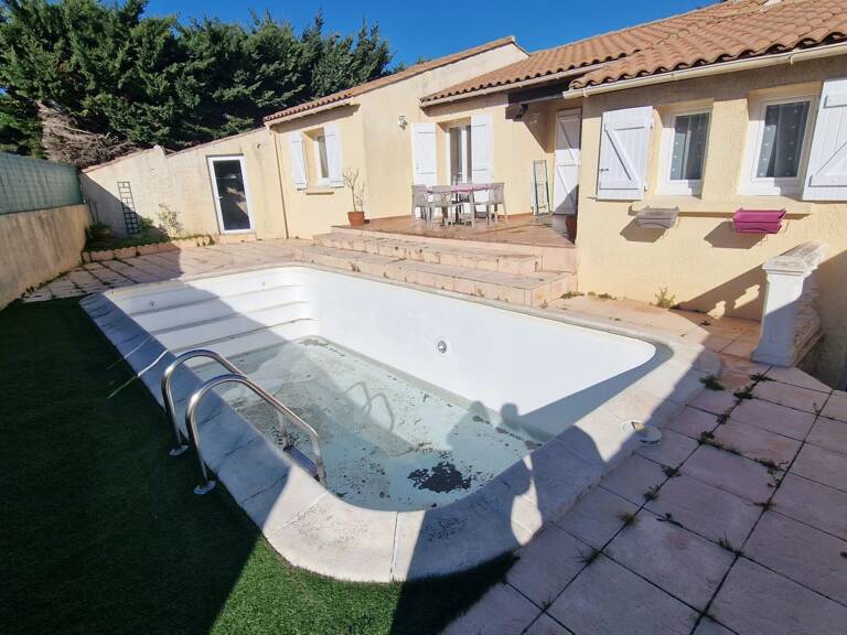 MAISONT4 AVEC JARDIN ET PISCINE — photo 1