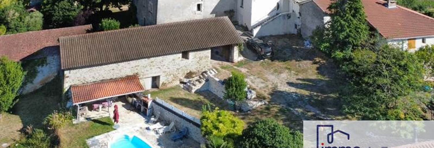 Maison 4 Pièces 88 m² à vendre à Saint-Santin-de-Maurs (15600)